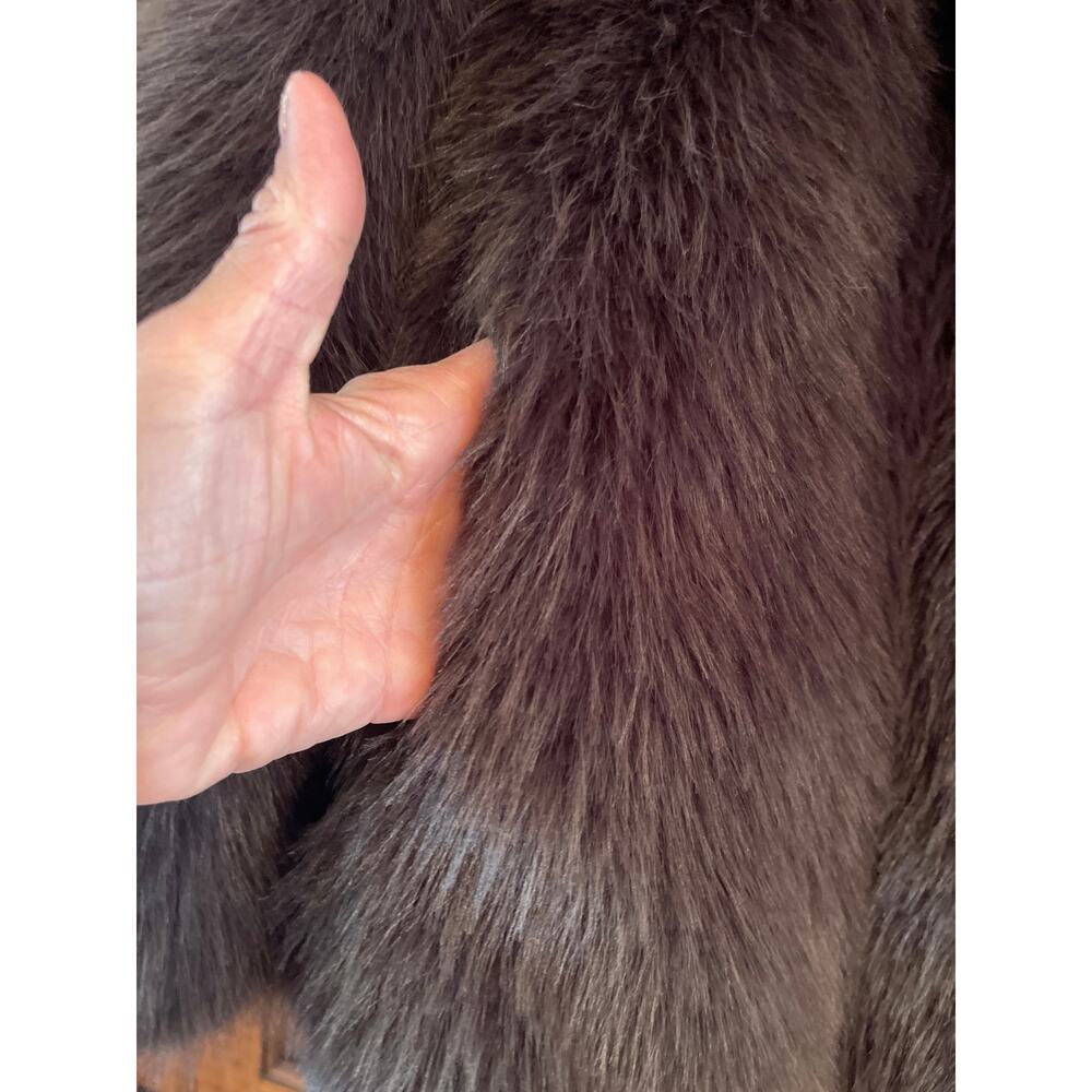 GAP FAUX FUR JACKET SMALL - Picture 3 of 10